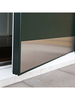 Sparkpl�t utsida Rostfri